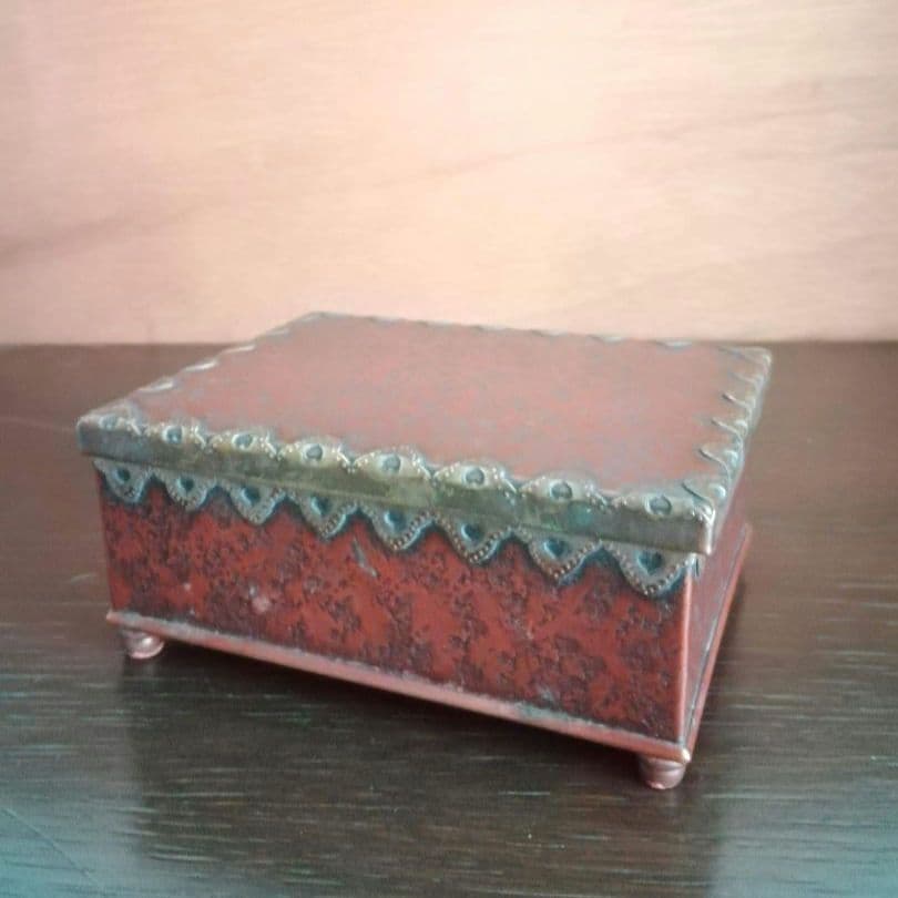 逸品　緋銅　毛織式　蓋物　小物入れ　松栄堂　明治金工　和骨董　骨董　アンティーク