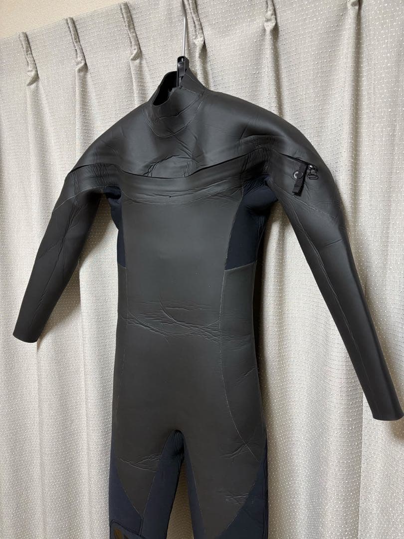 ノーブランド 5×3mm セミドライ メンズMLサイズ チェストジップ 美品