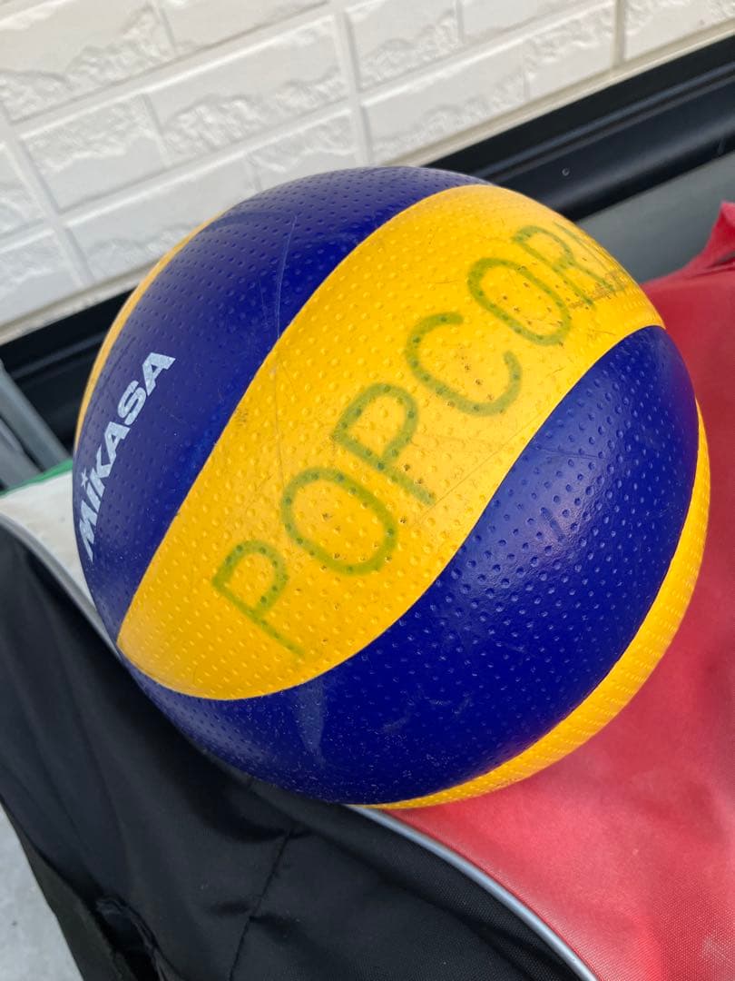 Mikasa MVA400 バレーボール 公式サイズ4球セット