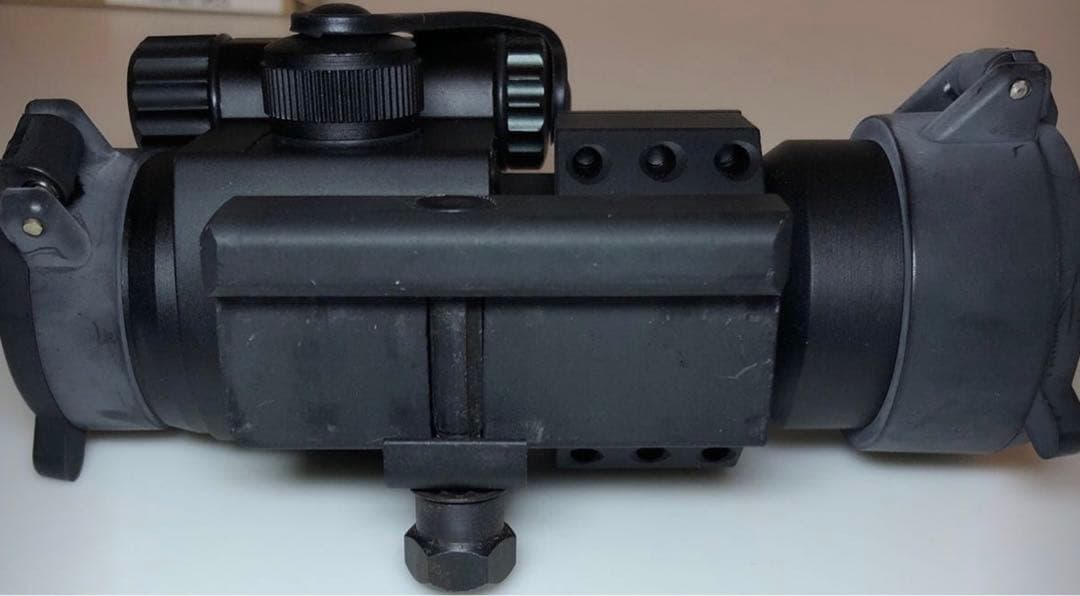 G&P製 30mm ドットサイト レッド/グリーン切り替え式 ローマウント付き