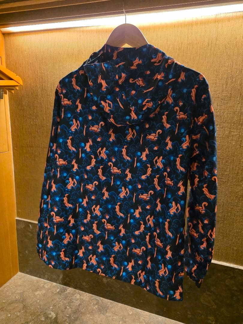 新品未使用　69slam ウインドブレーカー　Mサイズ