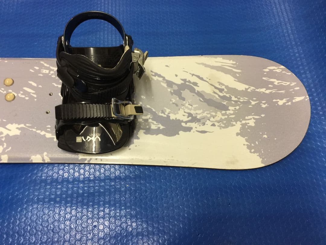 オニール スノーボード板 139cm ビンディング付き