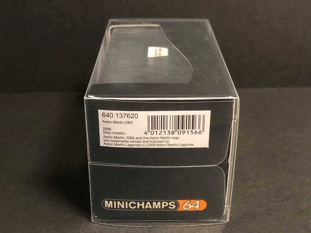 ミニチャンプス 1/64 アストンマーティン DBS 2006 カジノロワイヤル