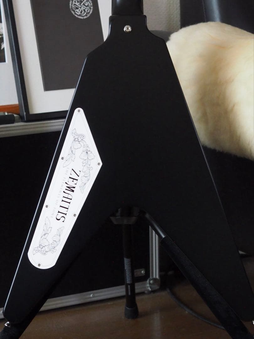 ギター ZEMAITIS MFV22 Black