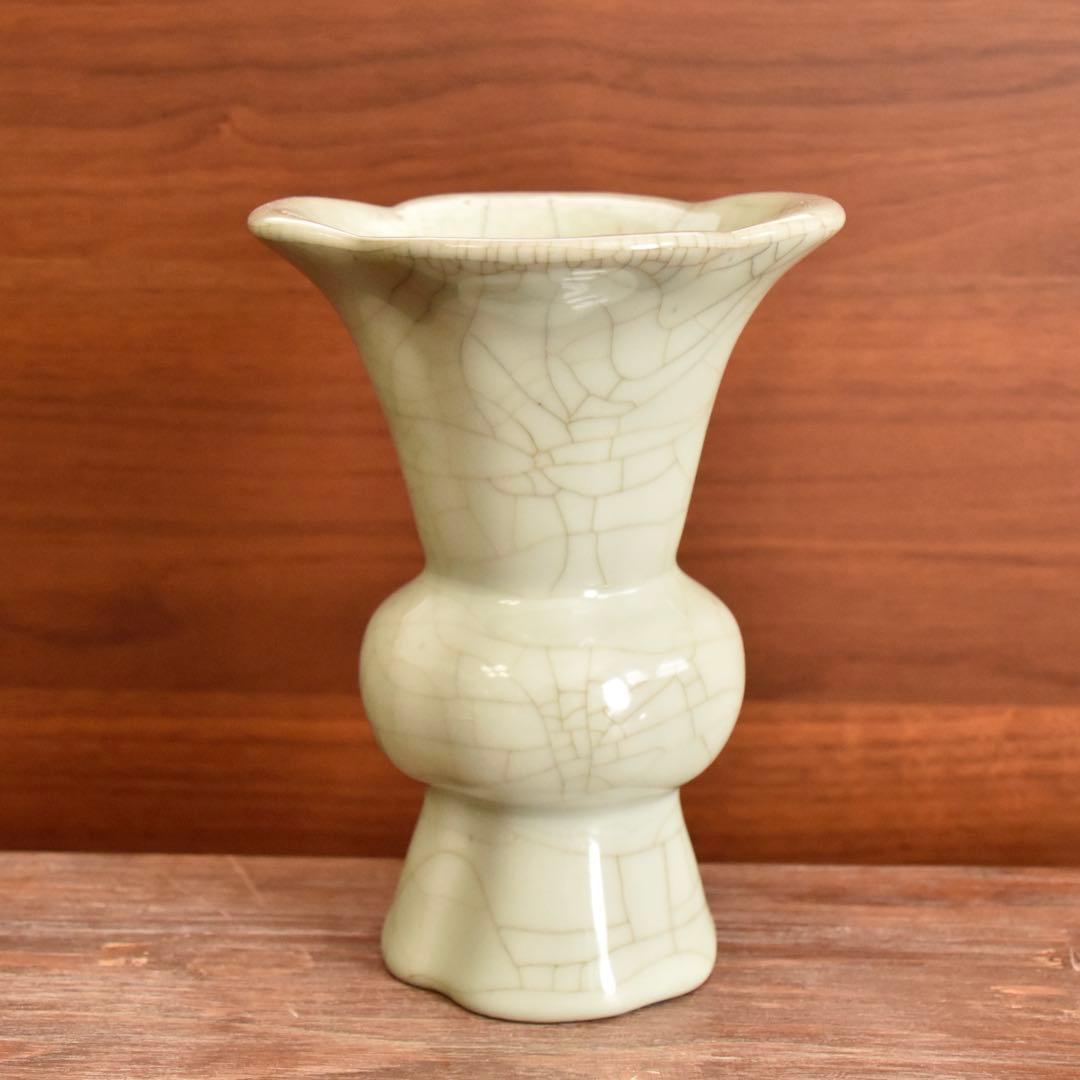 南宋　青磁　尊瓶　中国陶磁器