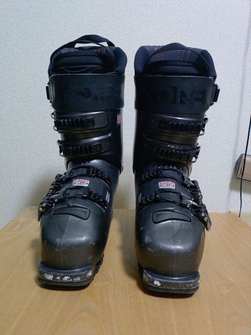 【送料無料】KORE スキー ブーツ 120 25.5cm