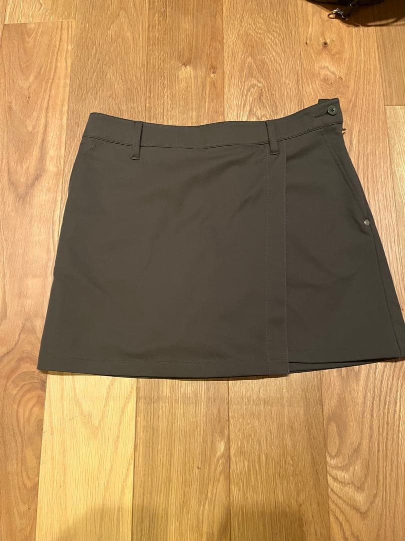 ブリーフィング ラップカーキスカートLサイズ
