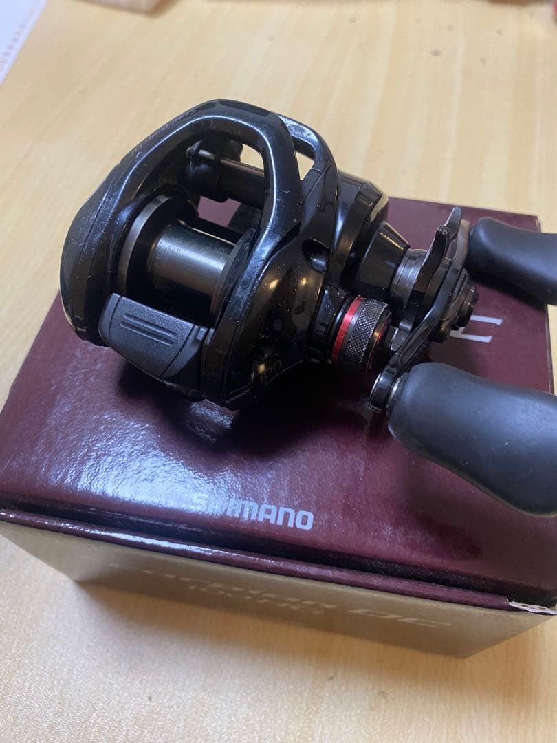 Shimano Scorpion DC 100HG ベイトリール