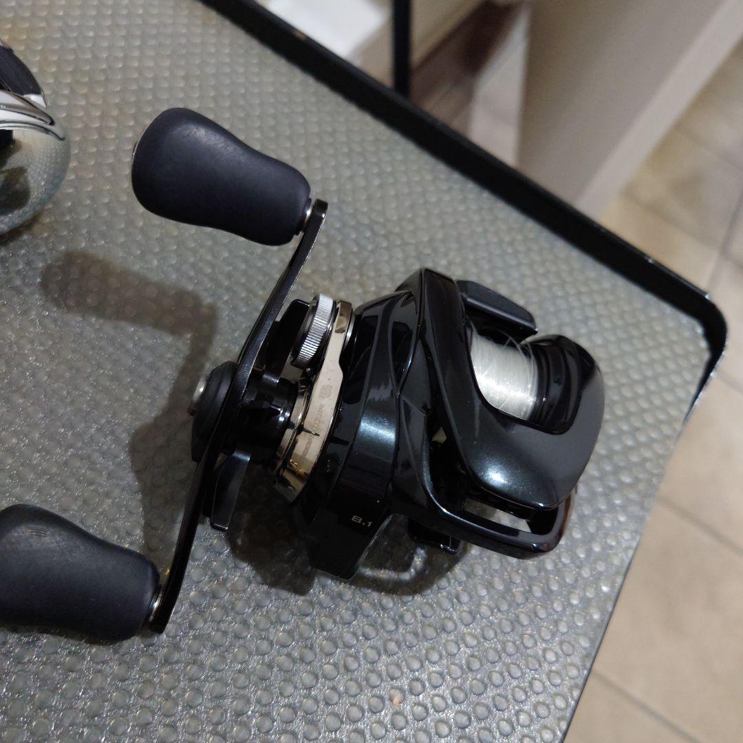 シマノ 24メタニウムDC70XG右 箱説全てあり、使用数回の後保管