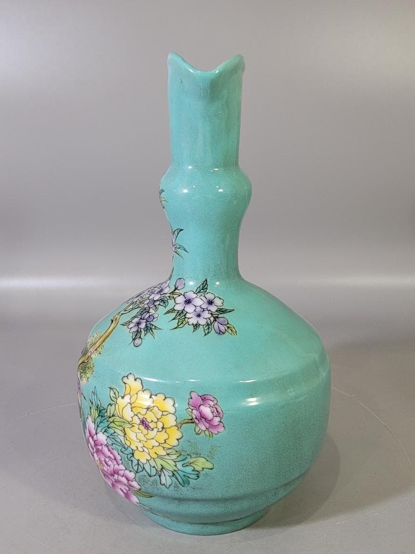 中国 色絵花模様 瓶 DT719