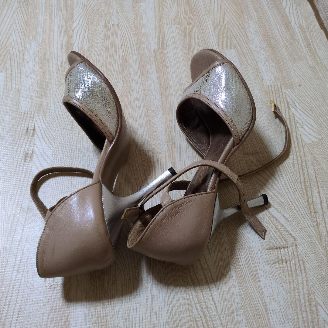 ネオタンゴシューズ