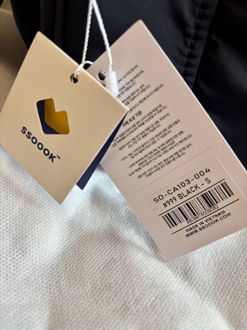 新品未使用！SSOOOK スリングバッグ ブラックS