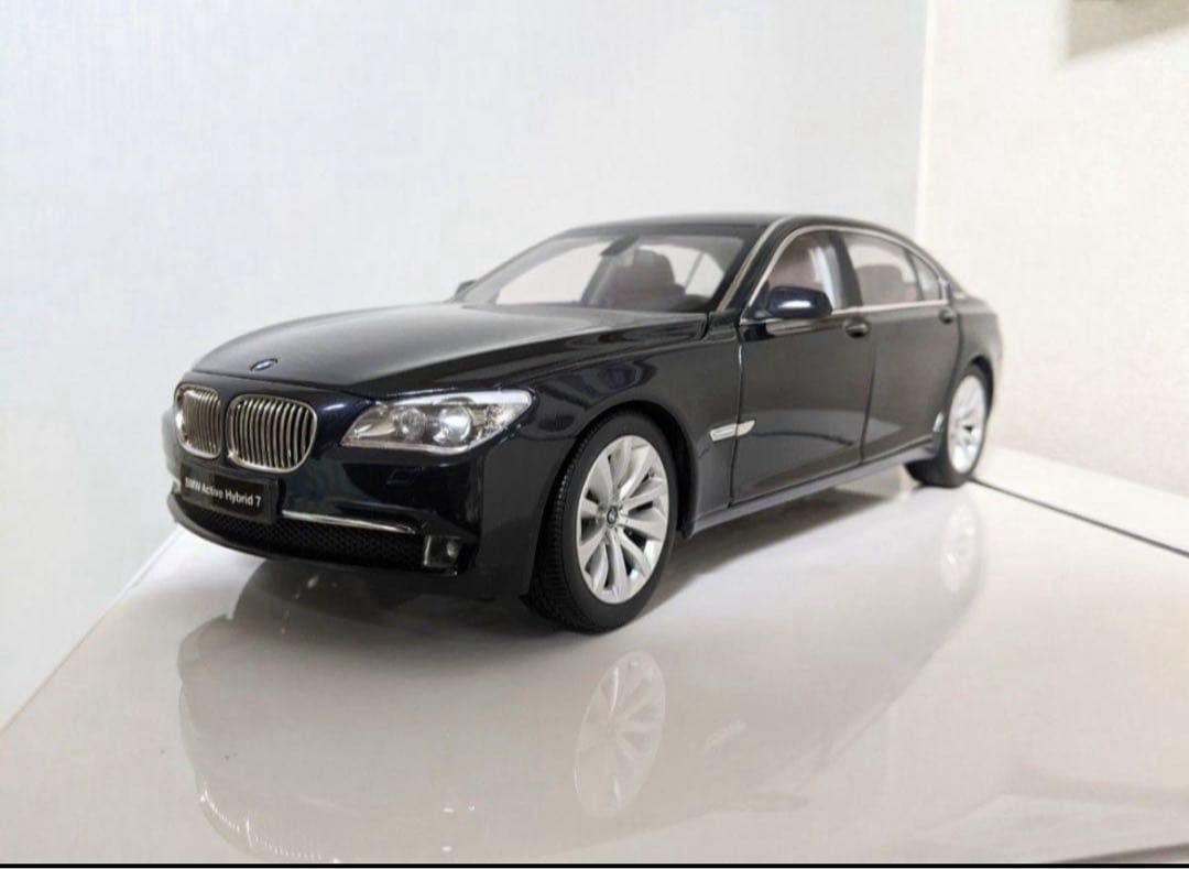 京商 1/18  アクティブ ハイブリッド 7 (F04) ブラック