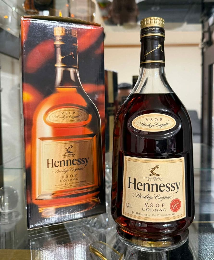 ブランデー Hennessy V.S.O.P 1L 40%.