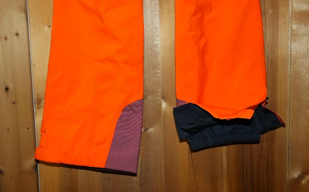 新品 ゴールドウイン GORE-TEX 2レイヤー スキーパンツ (2/M)Ⓗ