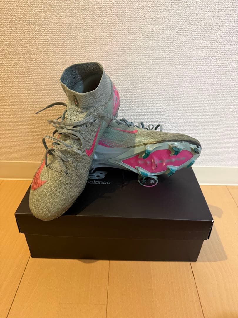 （超大特価）ナイキ　マーキュリアルスーパーフライ10エリート　26センチ