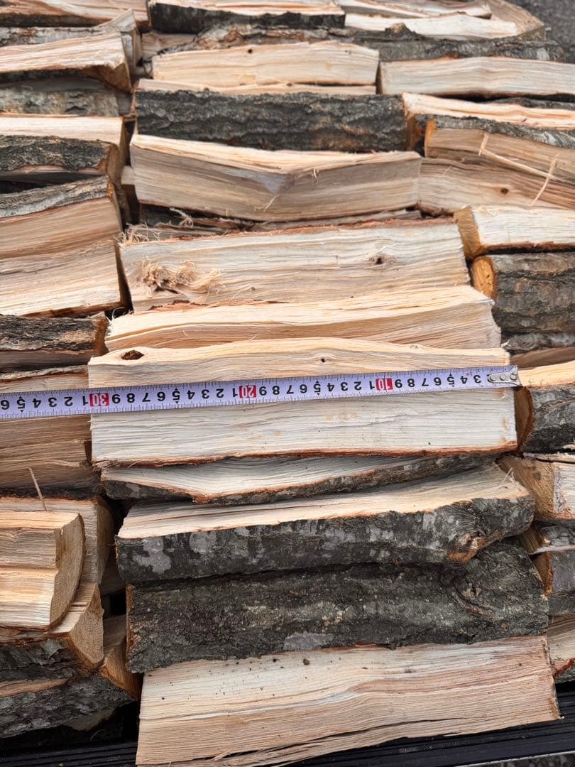 薪 岩手県久慈市付近限定　キャンプ 楢　ナラ 薪ストーブ 焚き火 広葉樹