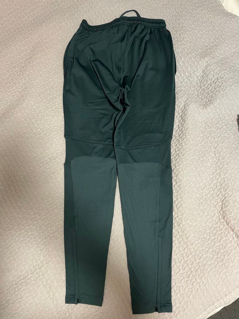 NIKE トレーニング　セットアップ　Sサイズ