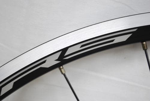 SHIMANO WH-RS010 リアホイール135mm 11速