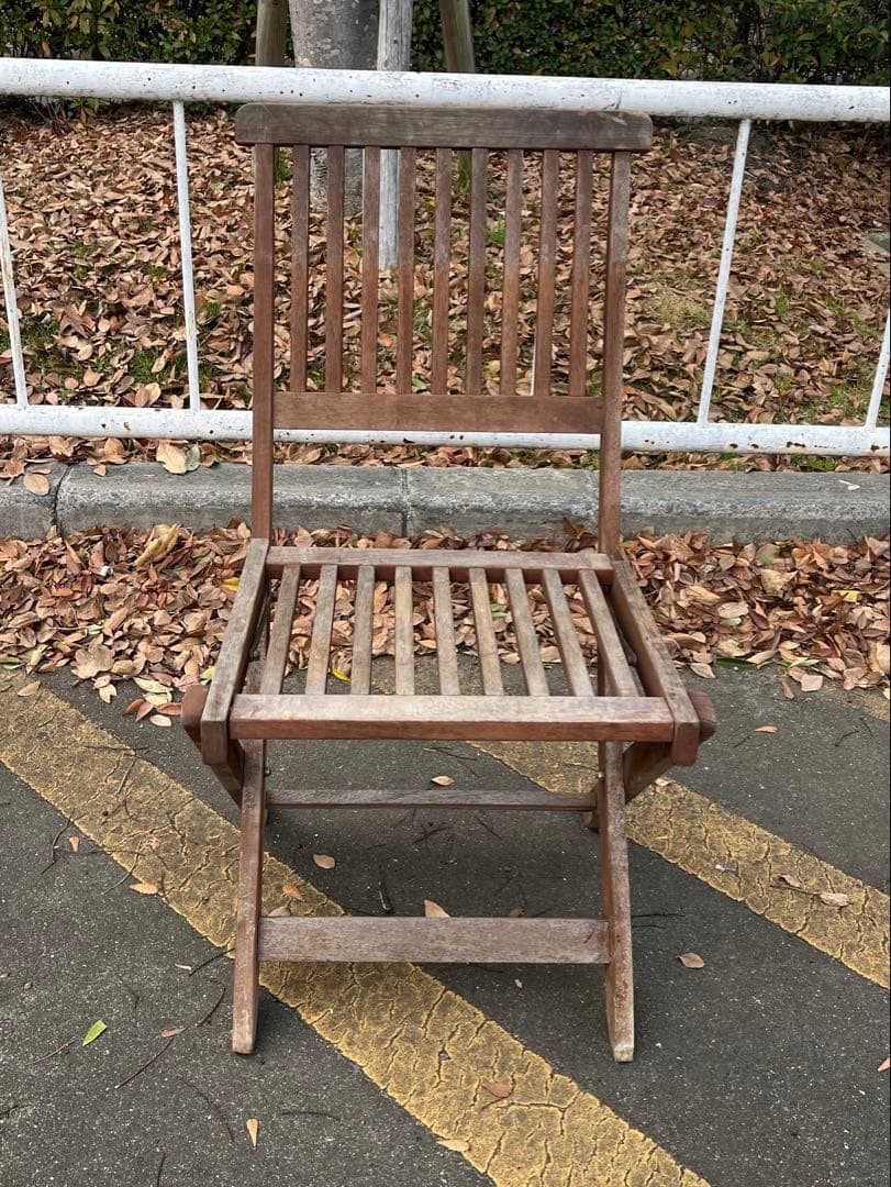 c）ヴィンテージ・ポピュラー折りたたみチェア 木製折りたたみチェア ブラウン