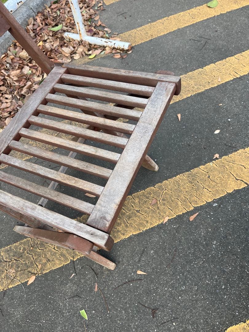 c）ヴィンテージ・ポピュラー折りたたみチェア 木製折りたたみチェア ブラウン