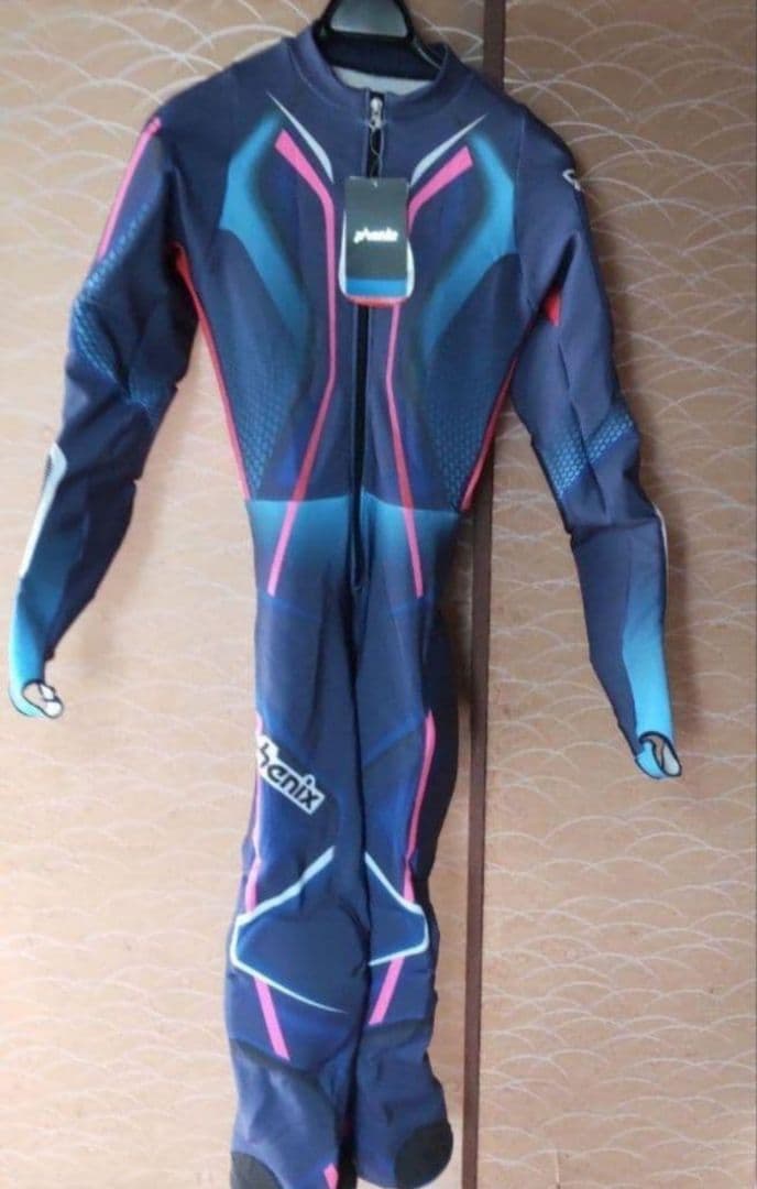 p-2 新品未使用保管品 PHENIX フェニックス FIS 対応ワンピース