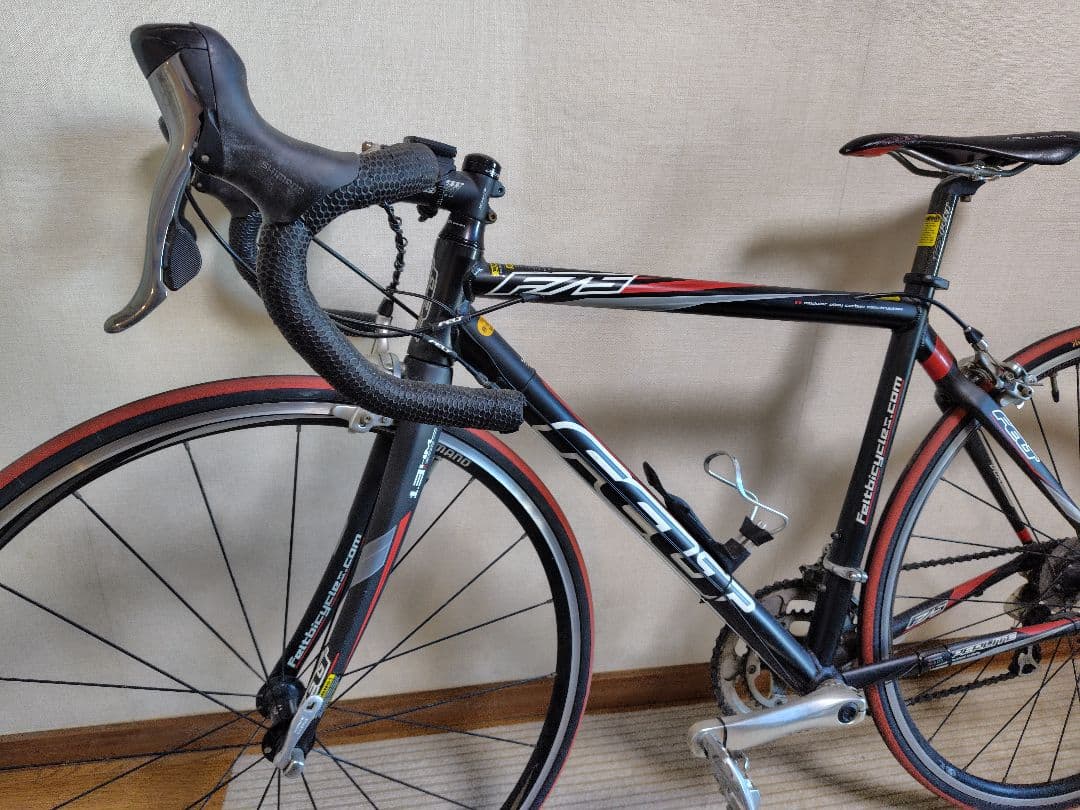 フェルトf75　ロードバイク