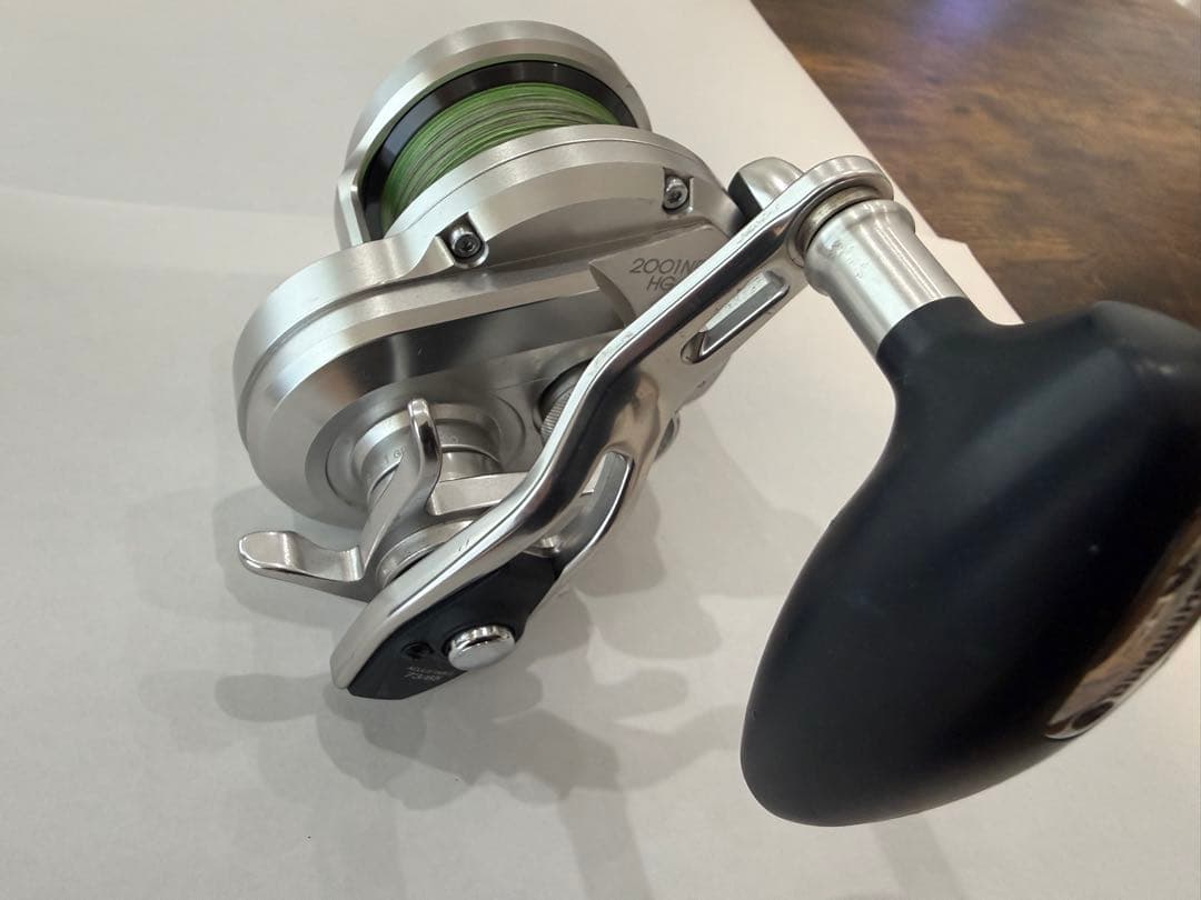 シマノ オシアジガー 2001NR HG 左巻き（美品）