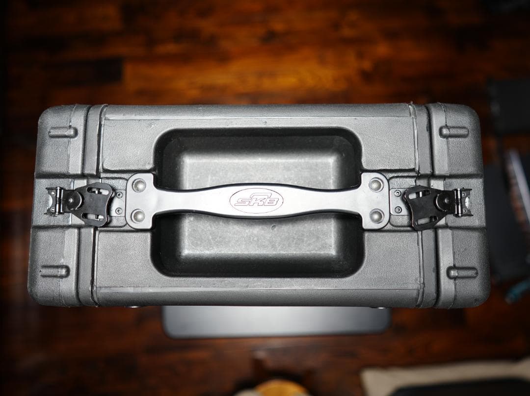 SKB　R3S 3Uラックケース シャローラック