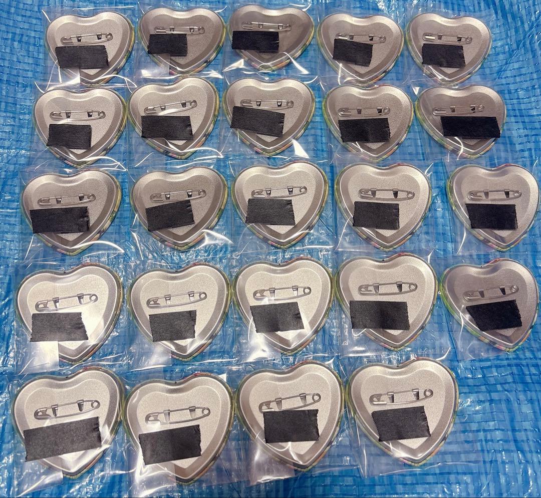 《24点セット》衣更真緒 缶バッジ