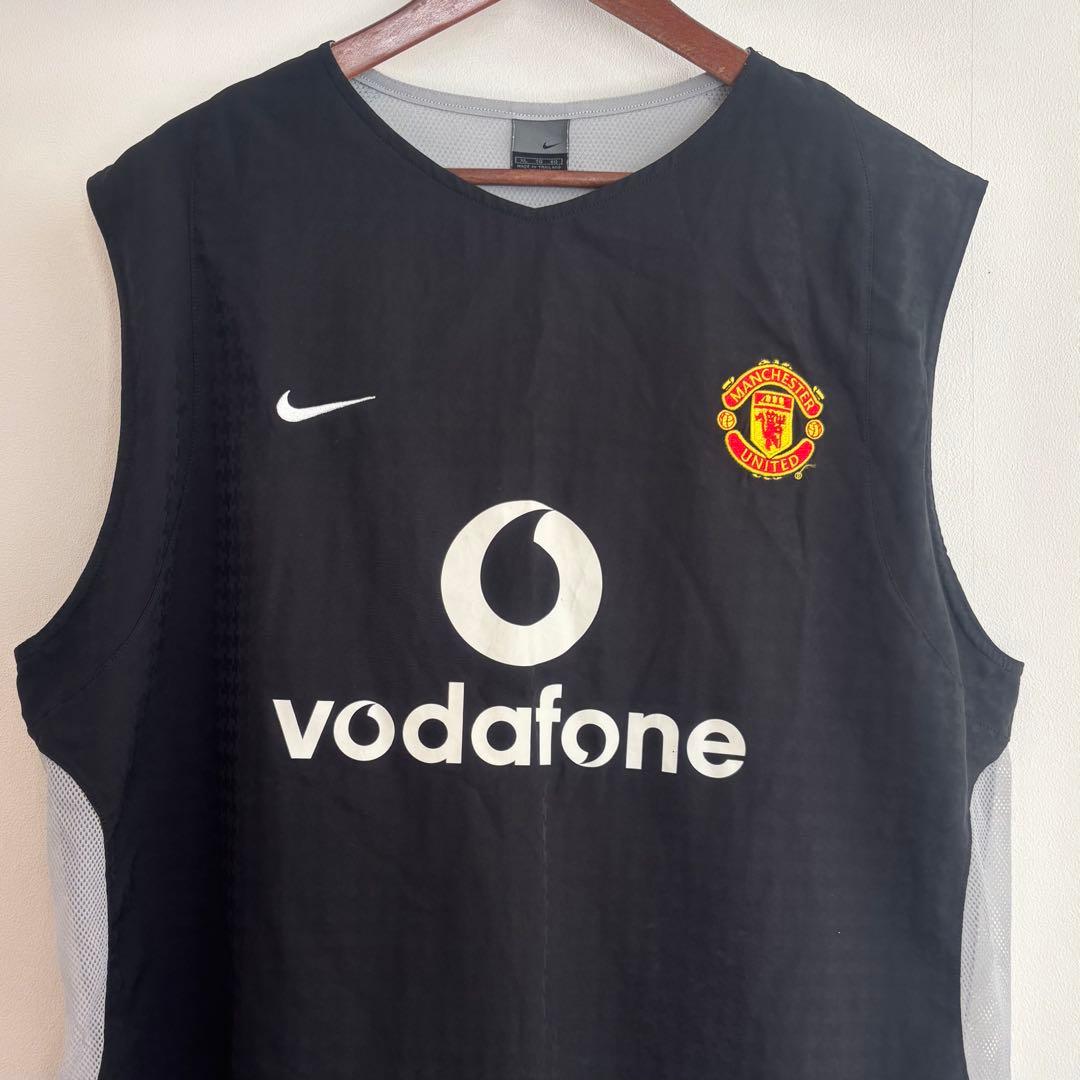 マンチェスターユナイテッド　ノースリーブ　ユニフォーム　古着　シャツ　ジャケット
