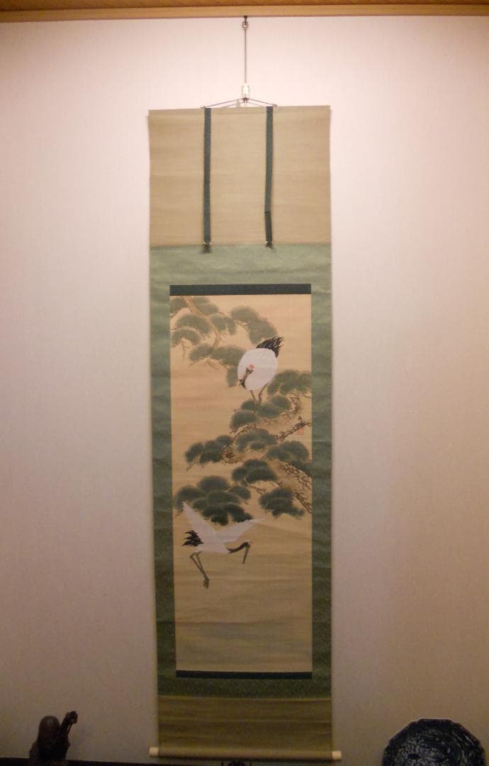 掛け軸 横田吾峯 松鶴図 絹本 希少 軸装 茶道具 掛軸 です。