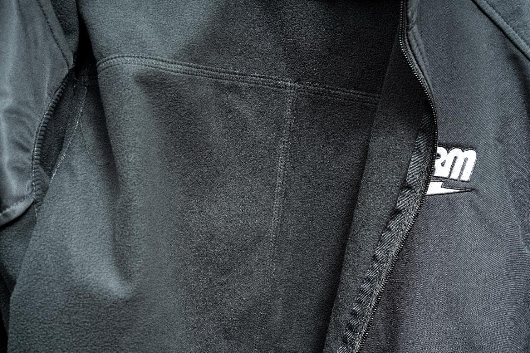 リョウさま専用STORM ソフトシェルジャケット 黒 新品 M（日本Lサイズ）