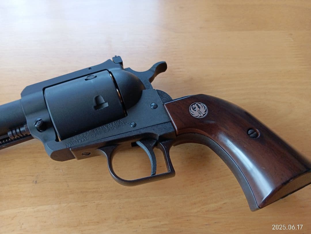 マルシン　スーパーブラックホーク7.5インチ　８ミリガスガン　ジャンク