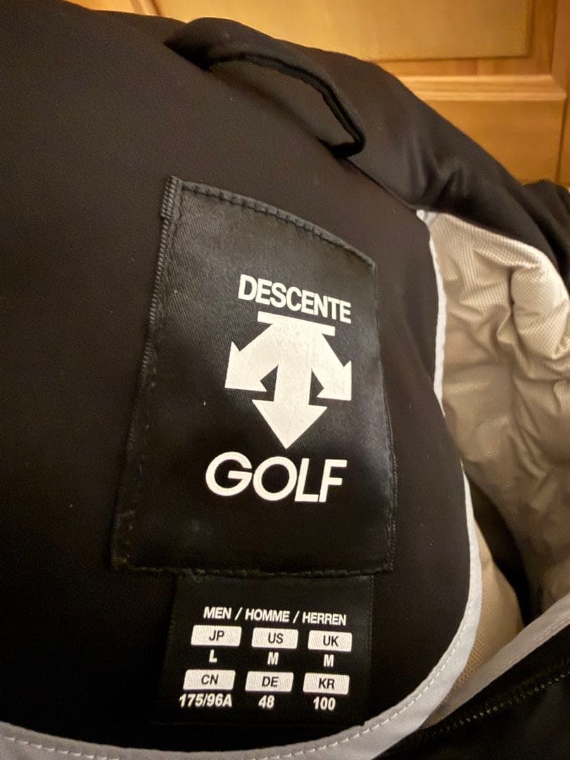 デサント ゴルフ ダウンジャケット