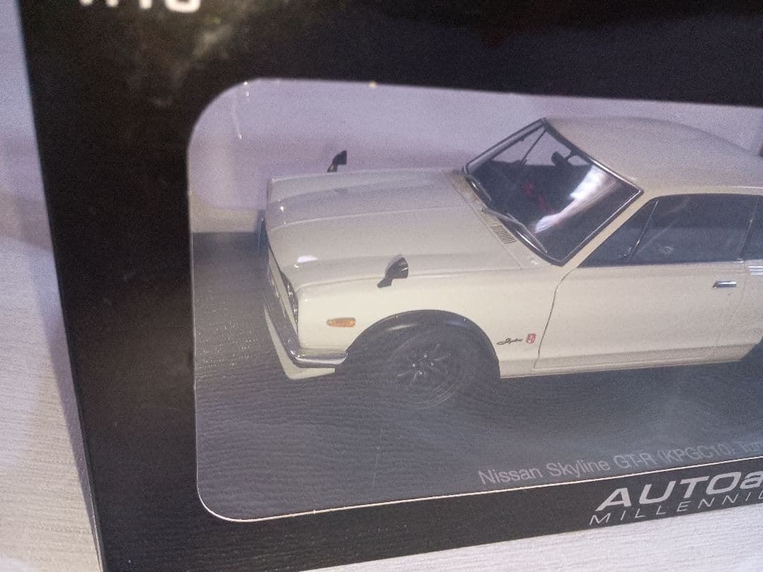 オートアート1/18ハコスカSkyline GT-R Tuned Version