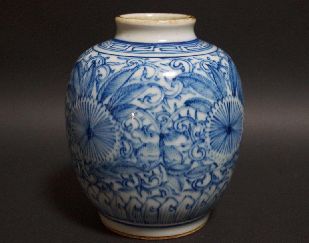 清時代 花唐草紋青花壺 染付飾壺 葉形款 花器 骨董品★時代物★