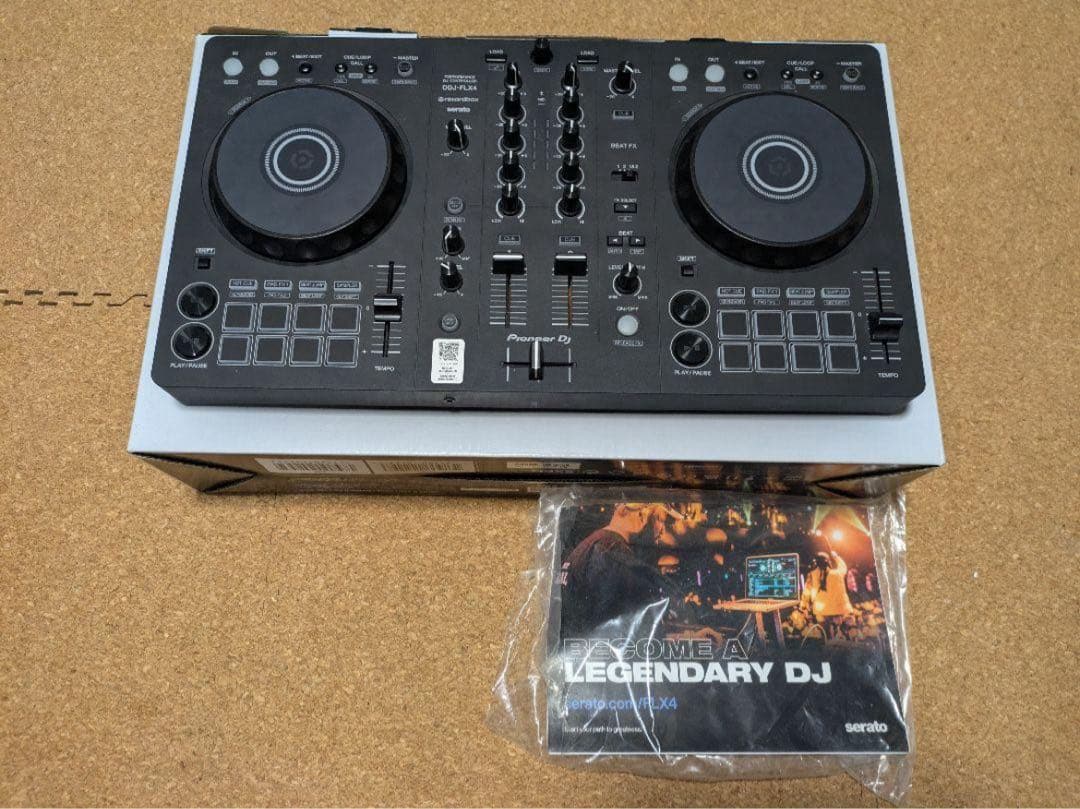 Pioneer DJ DDJ-FLX4 rekordbox＆Serato対応