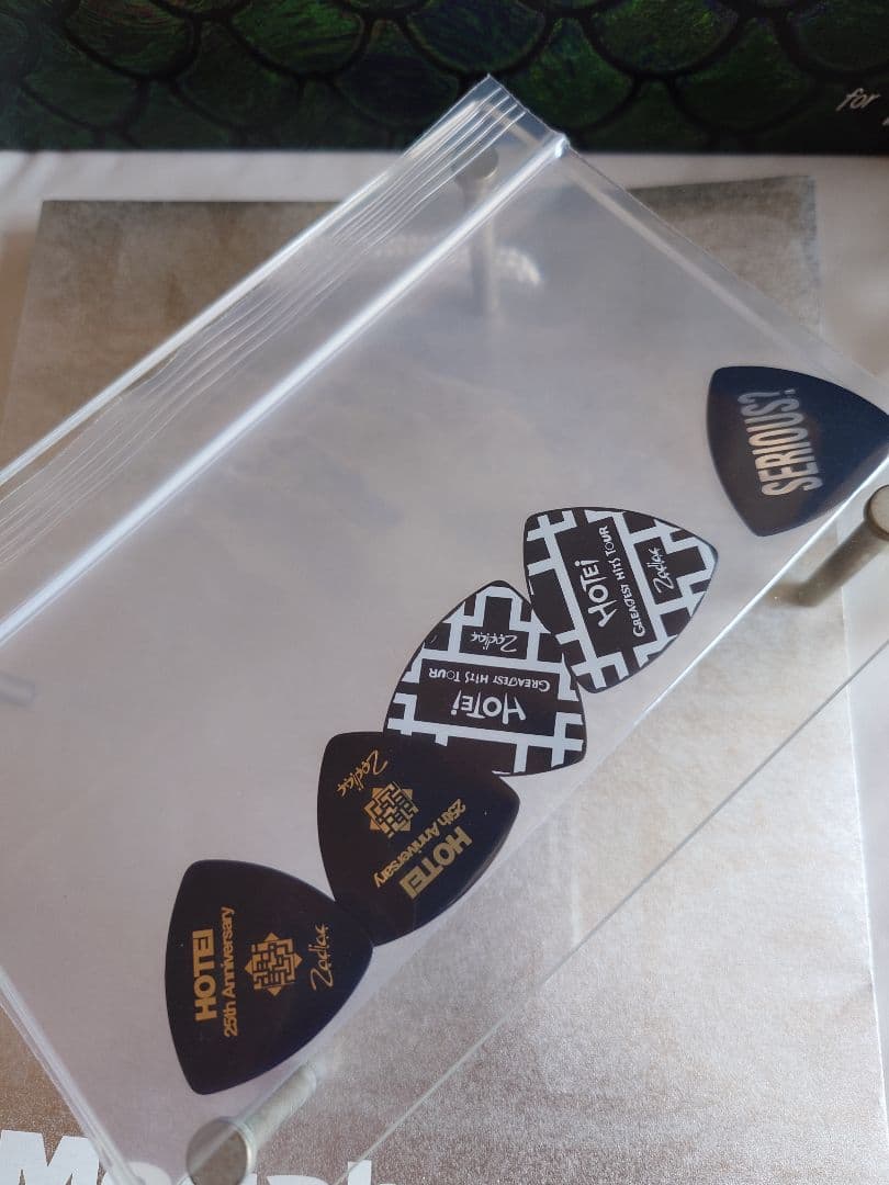 布袋寅泰 ピック5枚セット 25th グレイテストヒッツ シリアス 新品未使用