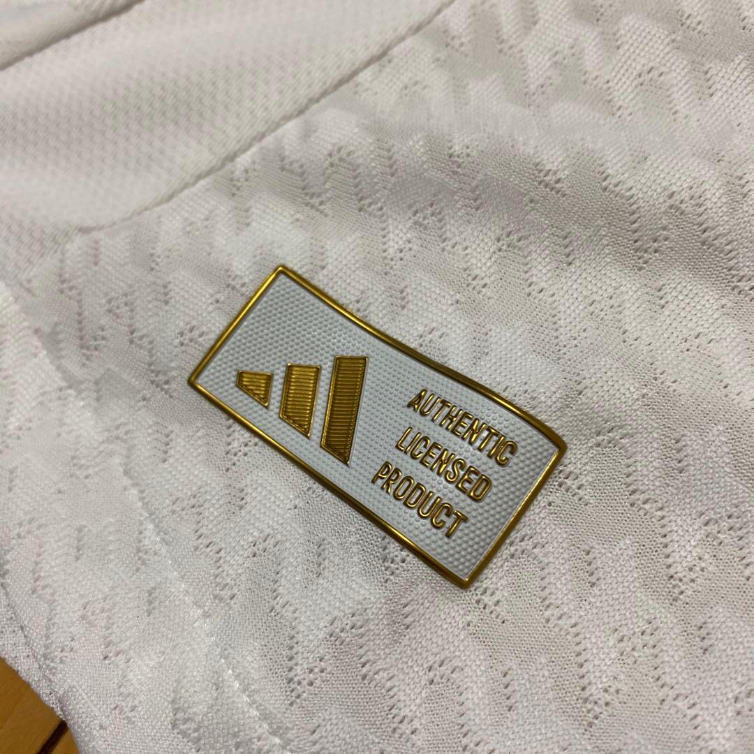 【正規品】レアル・マドリード 24/25 ホームオーセンティック