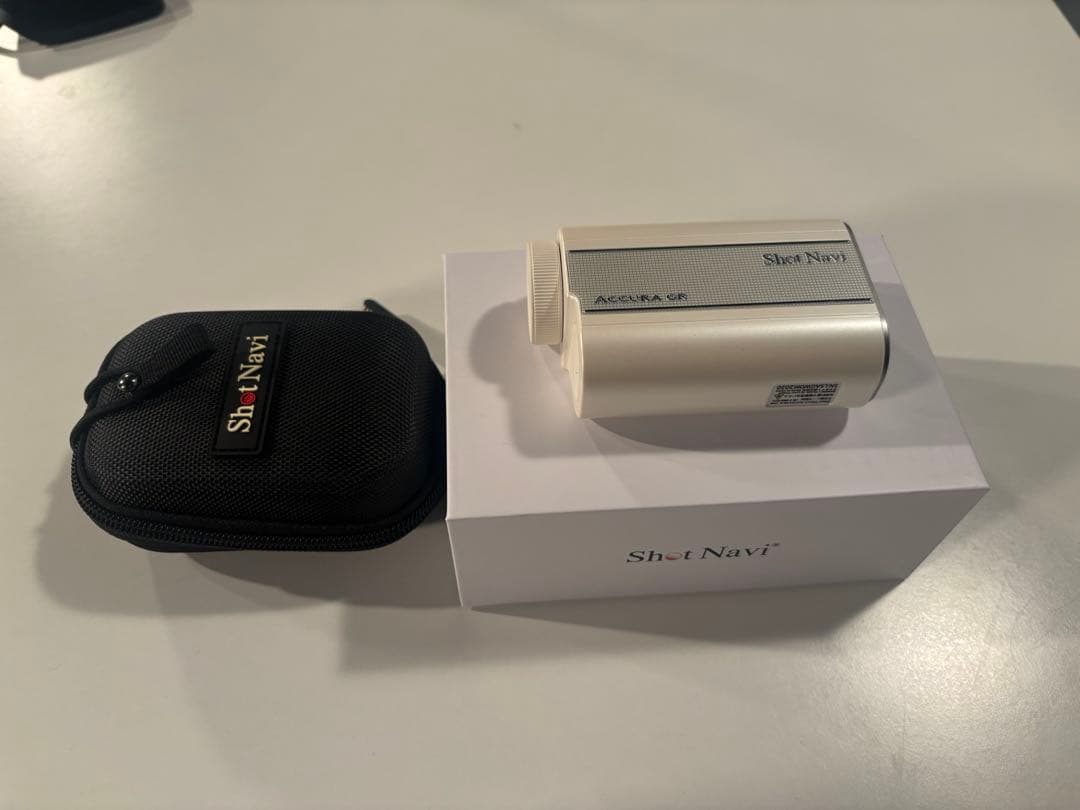 ShotNavi Accura GR ゴルフ用距離計　白