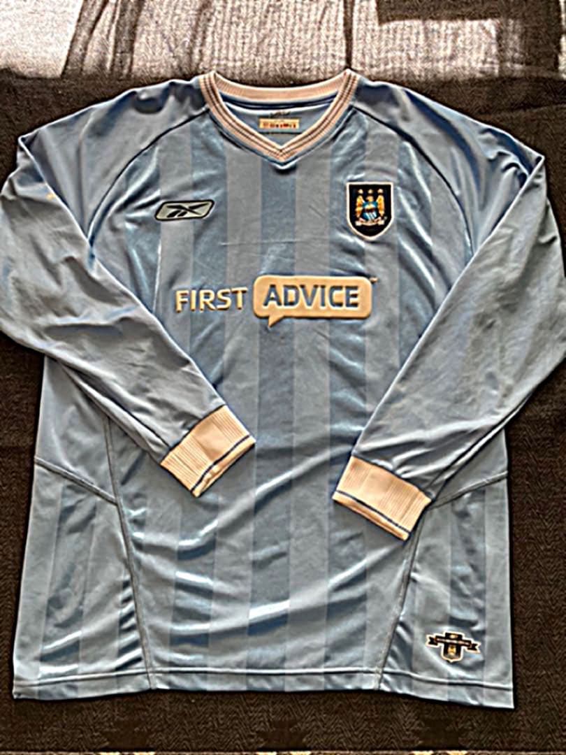 サッカーユニフォーム マンチェスターシティ