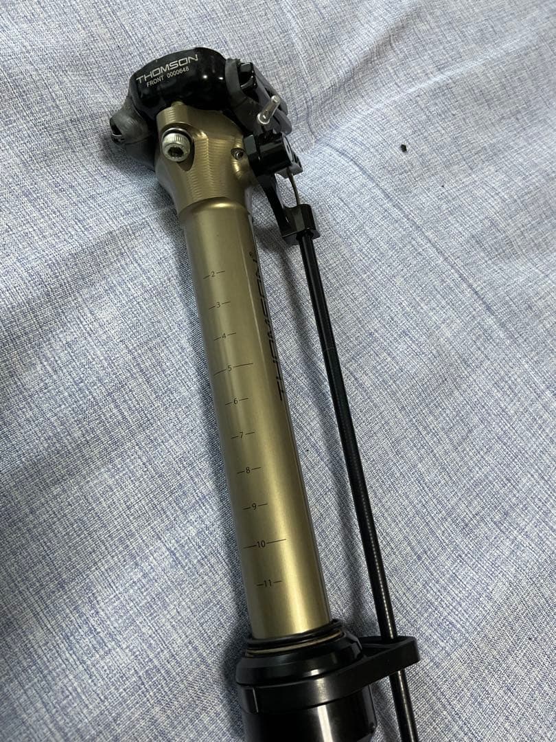 THOMSON 27.2mmx425ドロッパーシートポスト DP-E105