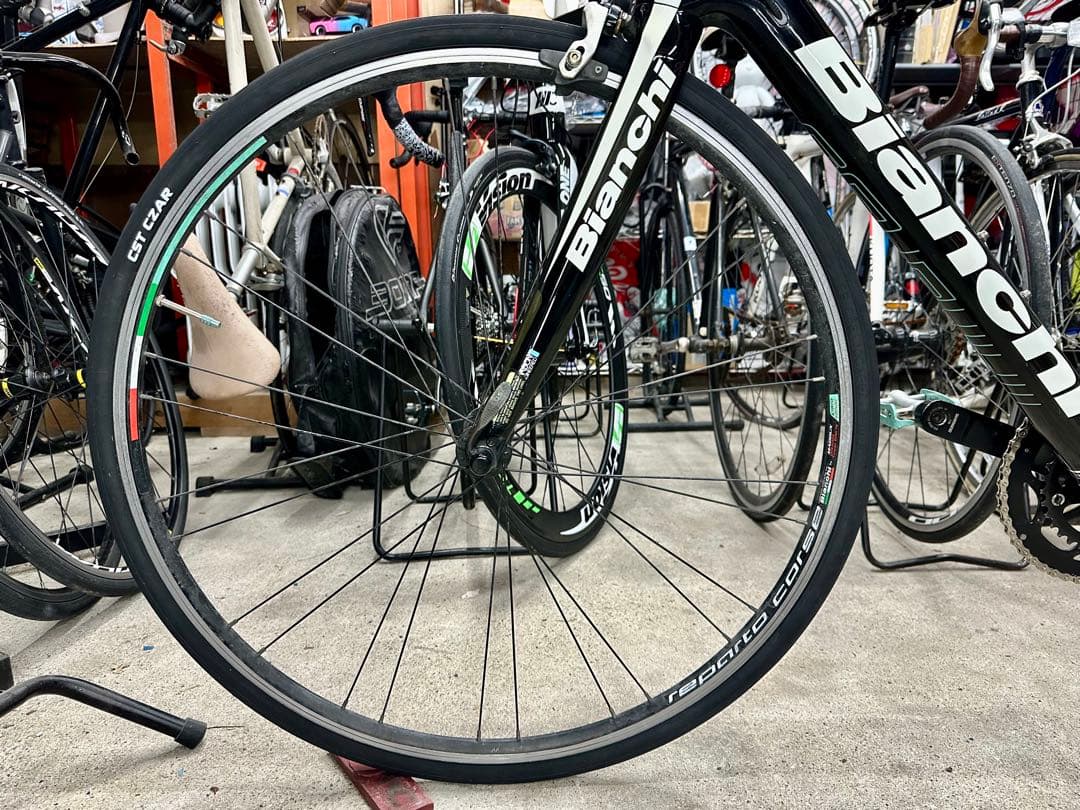 ビアンキ intenso基本分解発送送料無料！完成車配送もご相談ください！