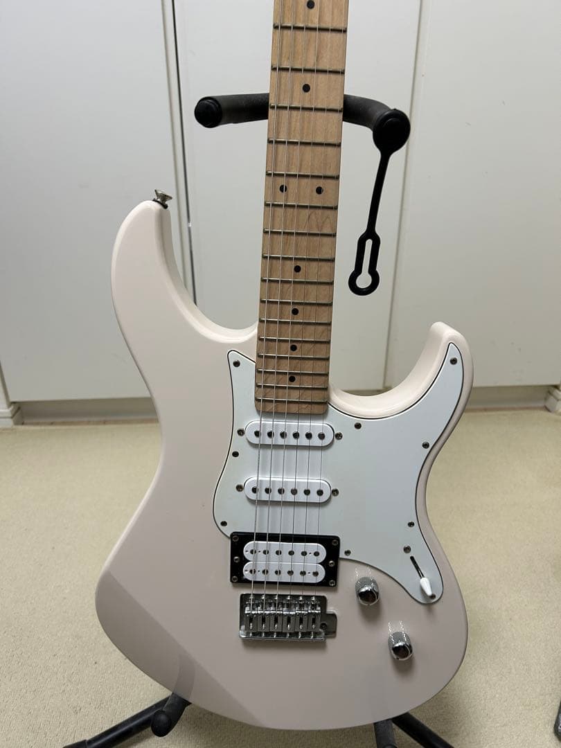 ヤマハ　Pacifica 112VM　ホワイト　エレキギター　付属品　付き