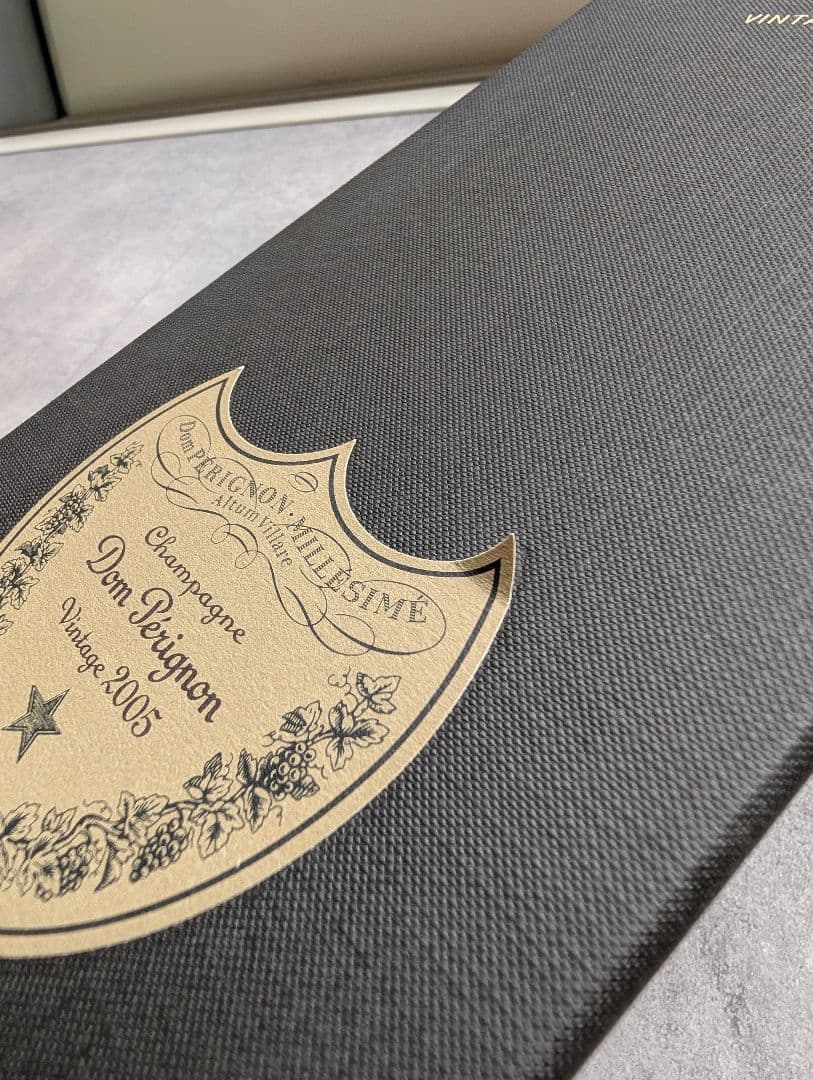 ドン・ペリニヨン シャンパン 2005年