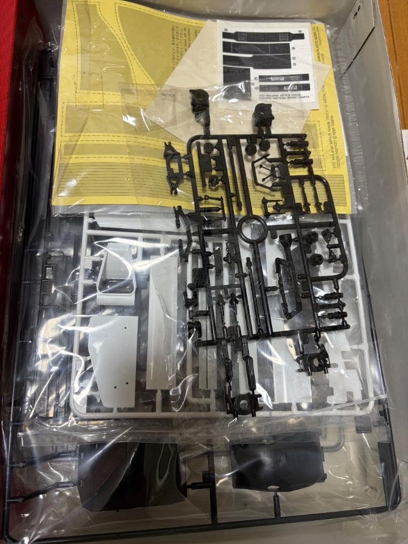 タミヤ 1/12 マクラーレン MP4/6 ハイテクデカール付き