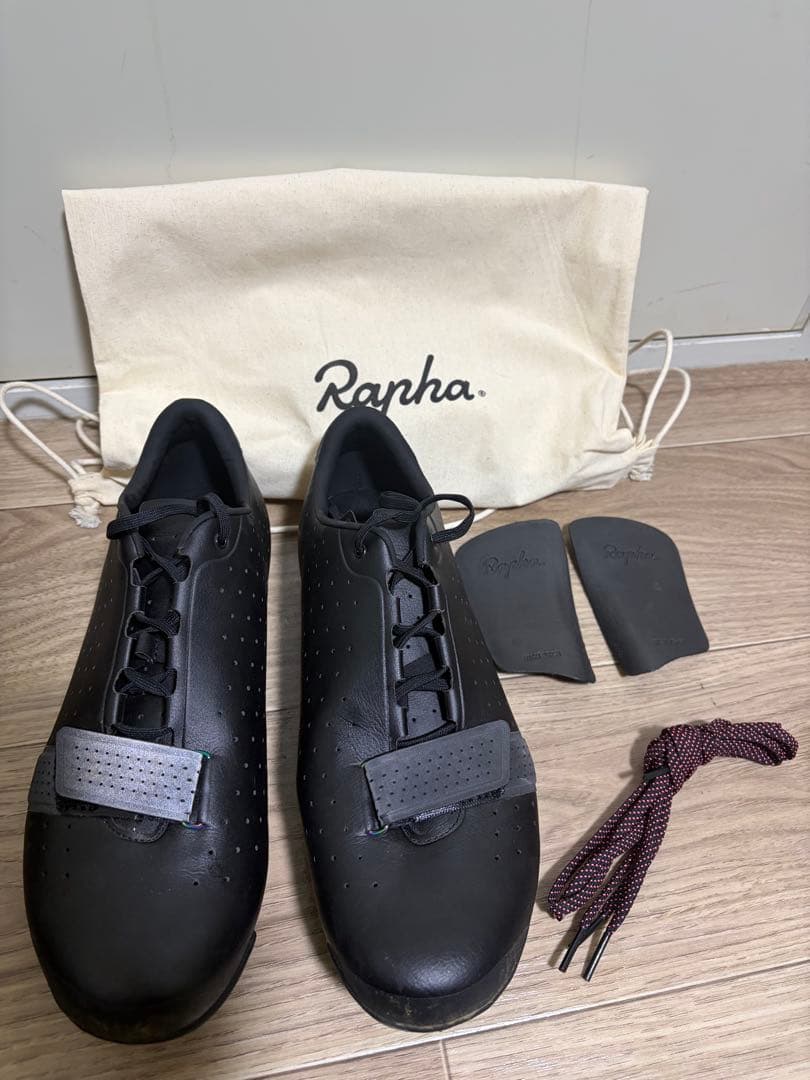 【美品】Raphaエクスプロアシューズ (EU42.5) おまけ付