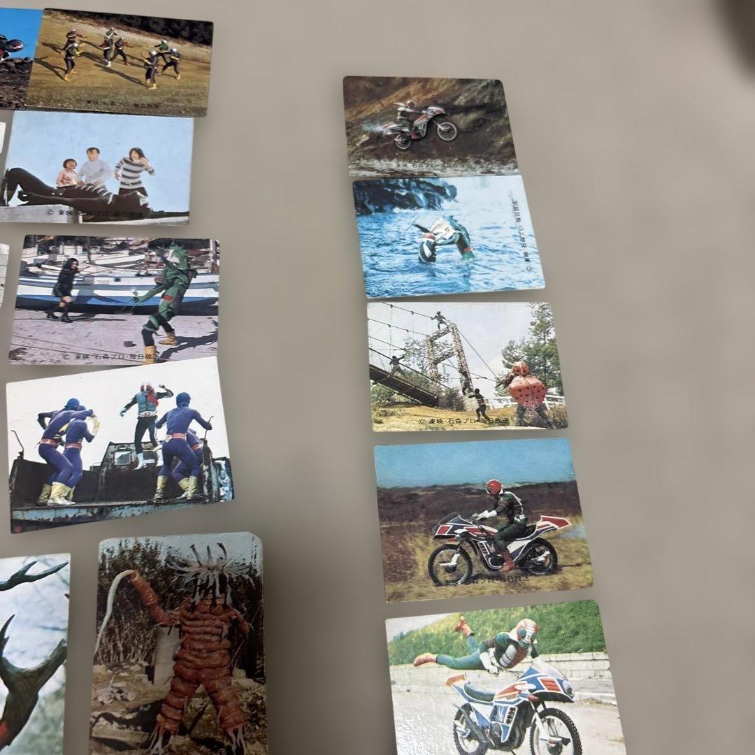 【昭和】カルビー 仮面ライダーカード64枚とアルバム5冊