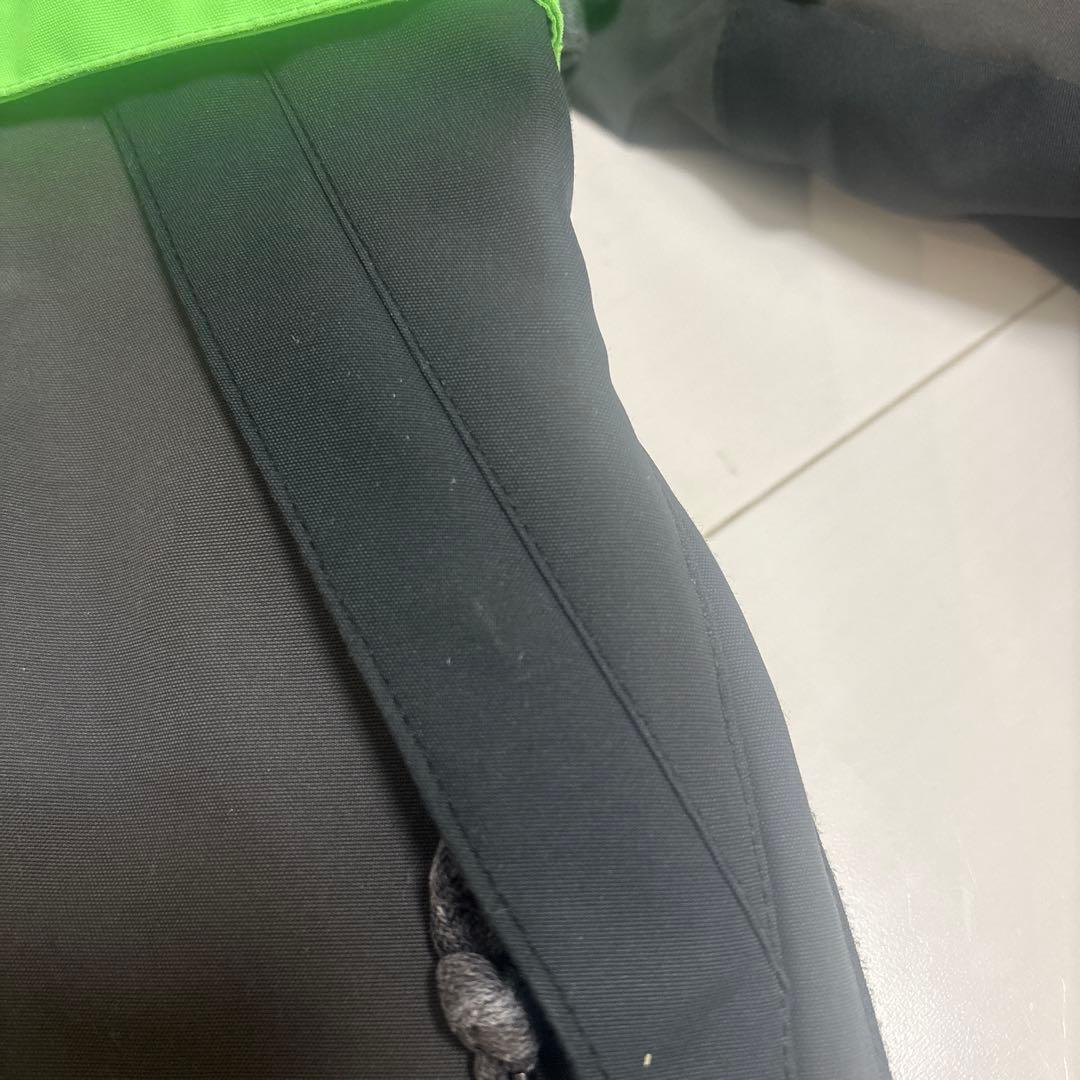 【AIRBLASTER】スノボーウェアセット　キッズ　S